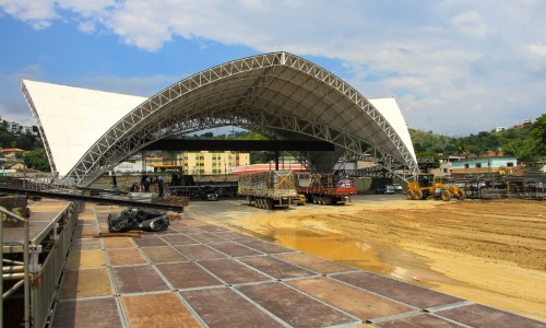 Barra Mansa recebe estrutura para o Chama Sertaneja Rodeio Show
